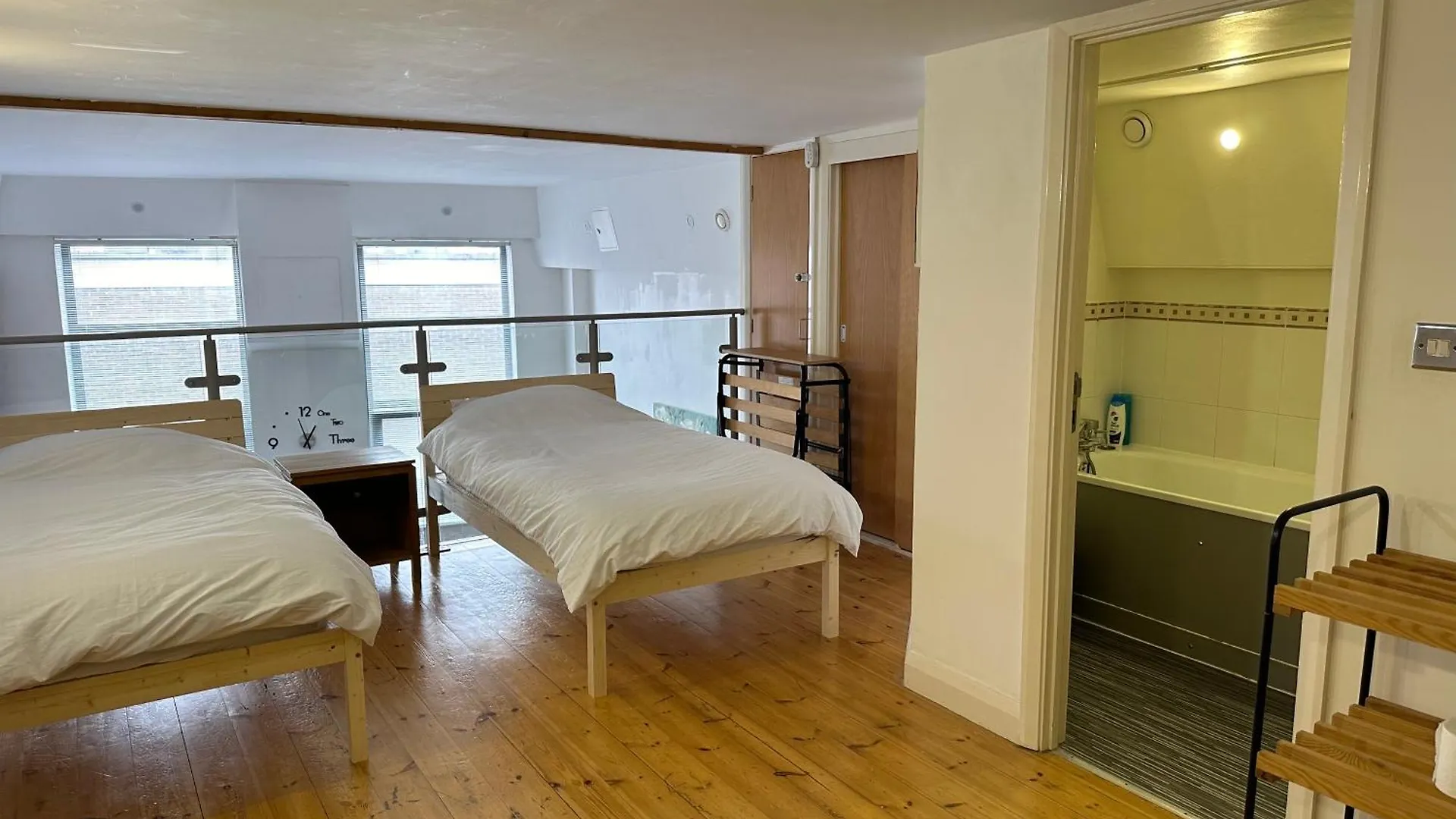 City Centre Duplex 3Rooms Apartment With Parking Nottingham