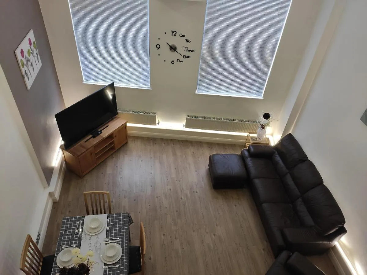 City Centre Duplex 3Rooms Apartment With Parking Nottingham