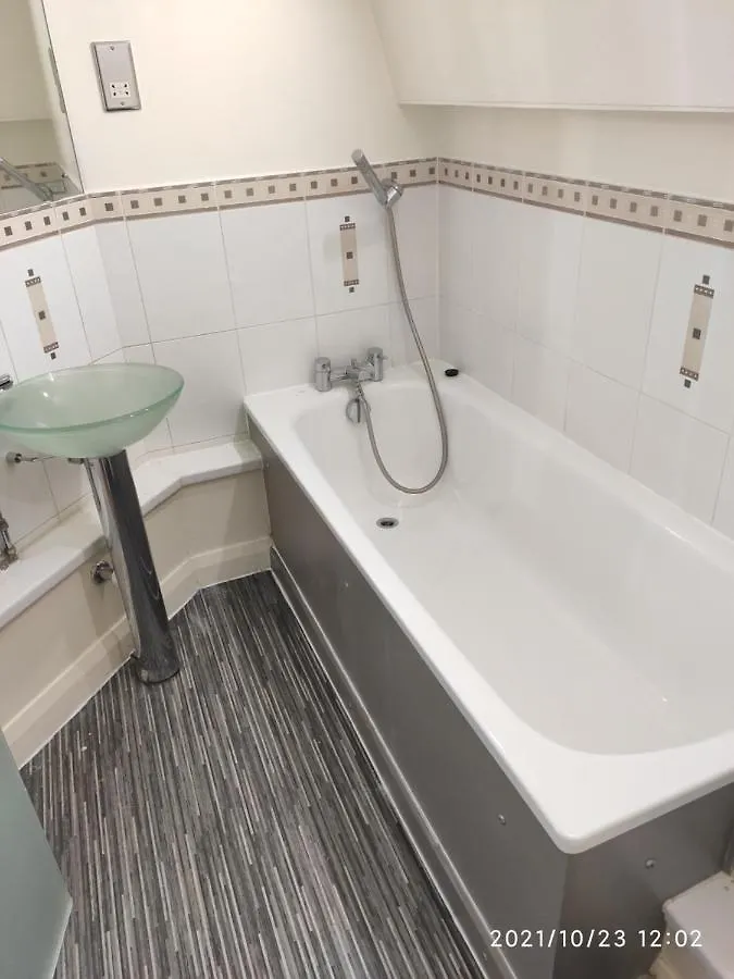 City Centre Duplex 3Rooms Apartment With Parking Nottingham