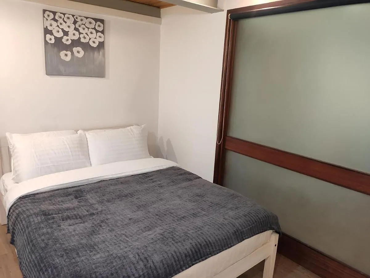 City Centre Duplex 3Rooms Apartment With Parking Nottingham